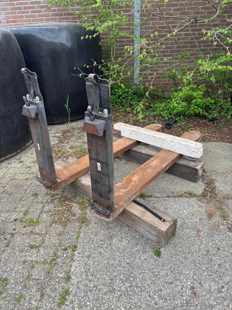 Heftruck lepels vorken . Hydraulische uitschuifbaar fem 3, 3000 tot 4000 kg, Ophalen of Verzenden, Diesel, Heftruck