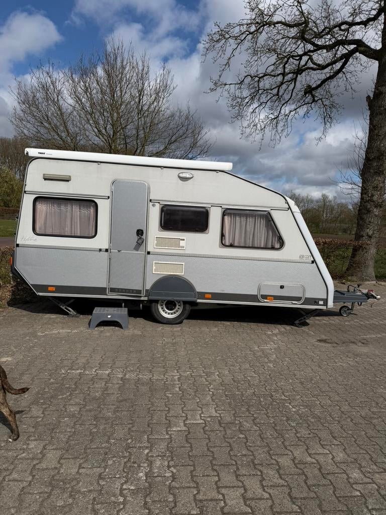 Kip Hyline 44T Caravan 5 personen, Standaardzit, Kip, Particulier, 4 tot 5 meter