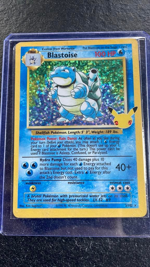Blastoise 2/102 Pokemon, Ophalen of Verzenden, Zo goed als nieuw