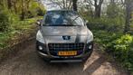 Peugeot 3008 GT HUD/Pano/Cruise/Parkeercamera, Voorwielaandrijving, Euro 5, Zwart, 1434 kg