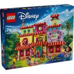 Lego Disney: 43245 Het magische huis van de familie Madrigal, ., Nieuw, Ophalen of Verzenden, .