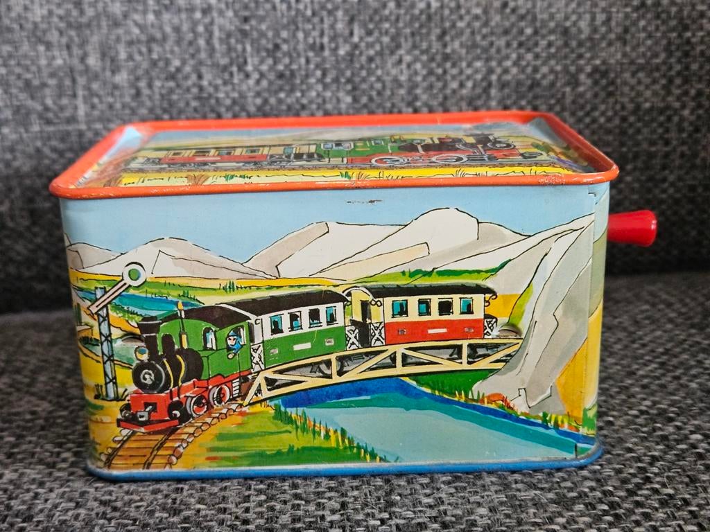 Vintage Speeldoosje met Treinmotief - Muziekdoosje, Antiek en Kunst, Antiek | Speelgoed, Ophalen of Verzenden