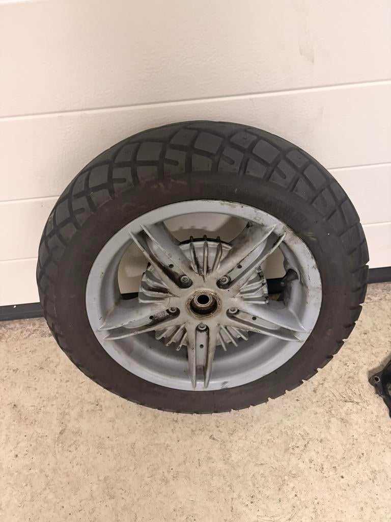 Hexagon achterwiel orgineel, Ophalen, Zo goed als nieuw, Overige typen, Piaggio