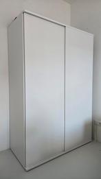 Nette witte kast met schuifdeuren en lichtsensor, Huis en Inrichting, Kasten | Kledingkasten, Overige materialen, Met deur(en)