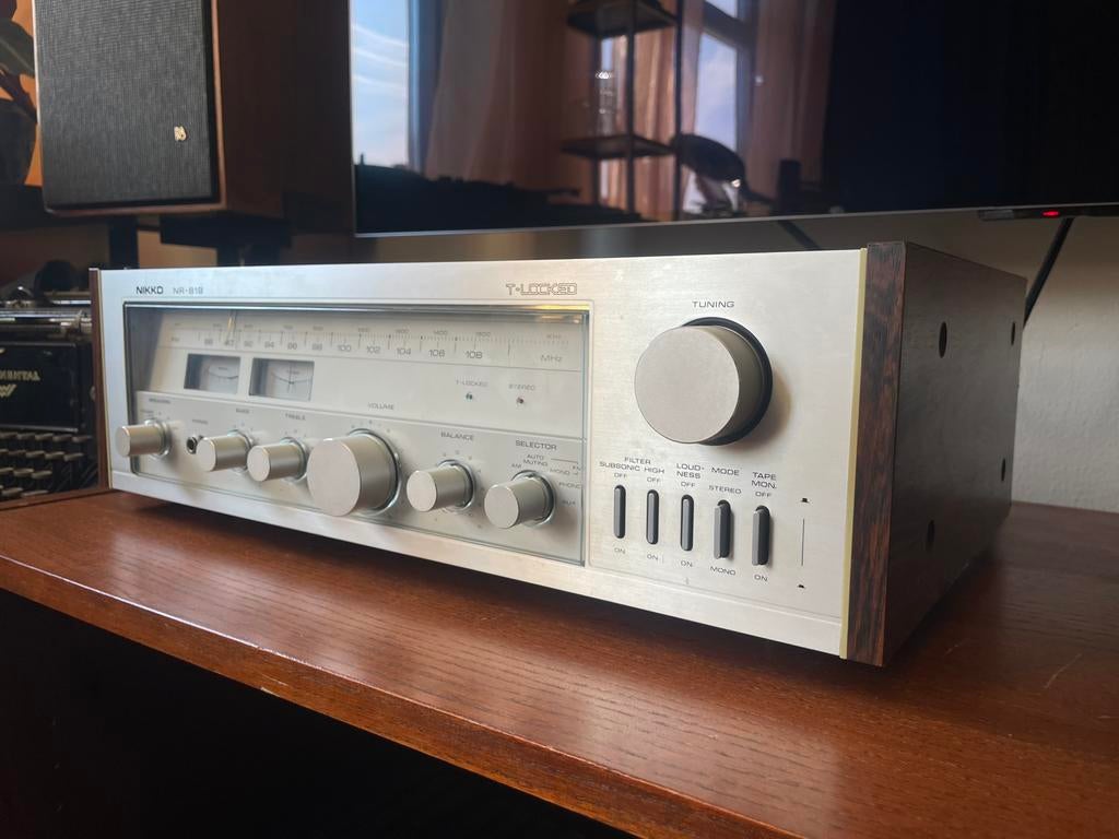 Nikko NR 819, Ophalen, Zo goed als nieuw, Overige merken