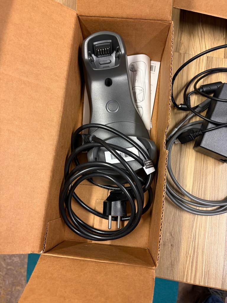 Zebra MT2070 Draadloze Barcodescanner met Cradle nieuw, Computers en Software, Scanners, Nieuw, Barcodescanner, Windows, Ingebouwde Wi-Fi