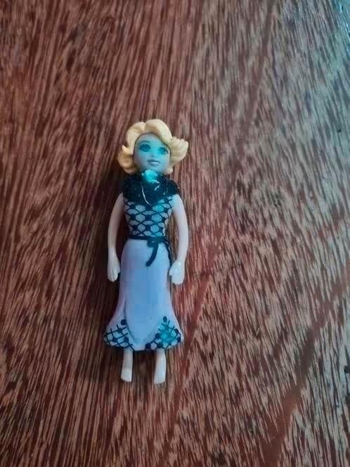 polly pocket popje nr 2, Ophalen of Verzenden