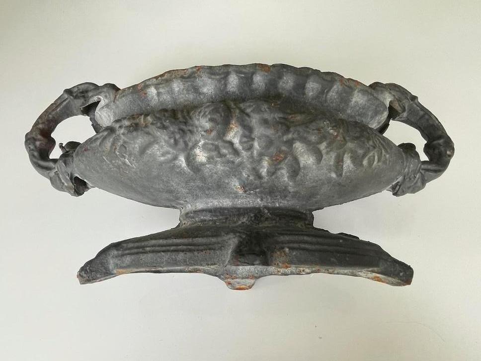 Franse gietijzeren jardinière, Antiek en Kunst, Ophalen of Verzenden