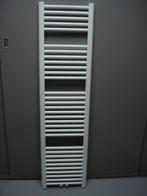 Badkamer radiator 45 cm breed x 185 cm hoog met midden onder, Ophalen of Verzenden, Nieuw