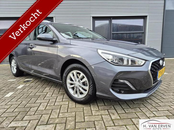 Hyundai i30 Wagon Comfort DEALERONDERHOUDEN NAP! CAMERA LED, Auto's, Hyundai, Bedrijf, i30, ABS, Achteruitrijcamera, Airbags, Airconditioning