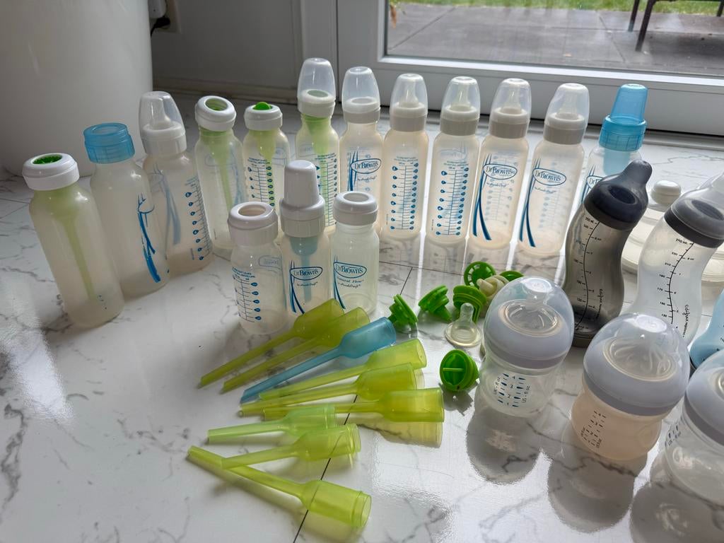Grote set Dr Brown's, Avent en Difrax babyflessen, Kinderen en Baby's, Ophalen of Verzenden, Gebruikt, Overige typen