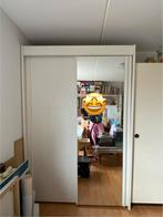 Grote witte kast met schuifdeuren, gratis afhalen, Huis en Inrichting, Kasten | Kledingkasten, Ophalen, Gebruikt, 200 cm of meer