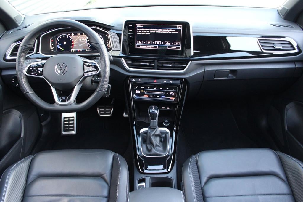 Volkswagen T-Roc 1.5 TSI 3x R-Line | Panoramadak | IQ Light, Auto's, Volkswagen, 1258 kg, 1498 cc, Zwart, 150 pk