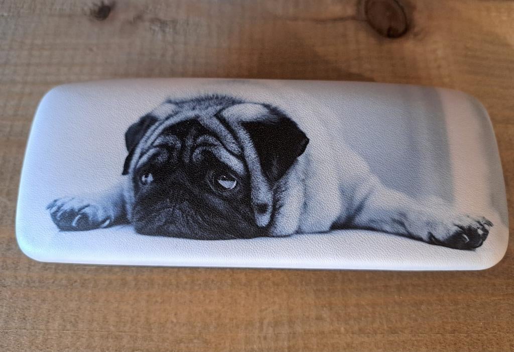 Brillenhoesje met Mopshond Design en Poetsdoekje, Ophalen of Verzenden, Nieuw, Overige merken