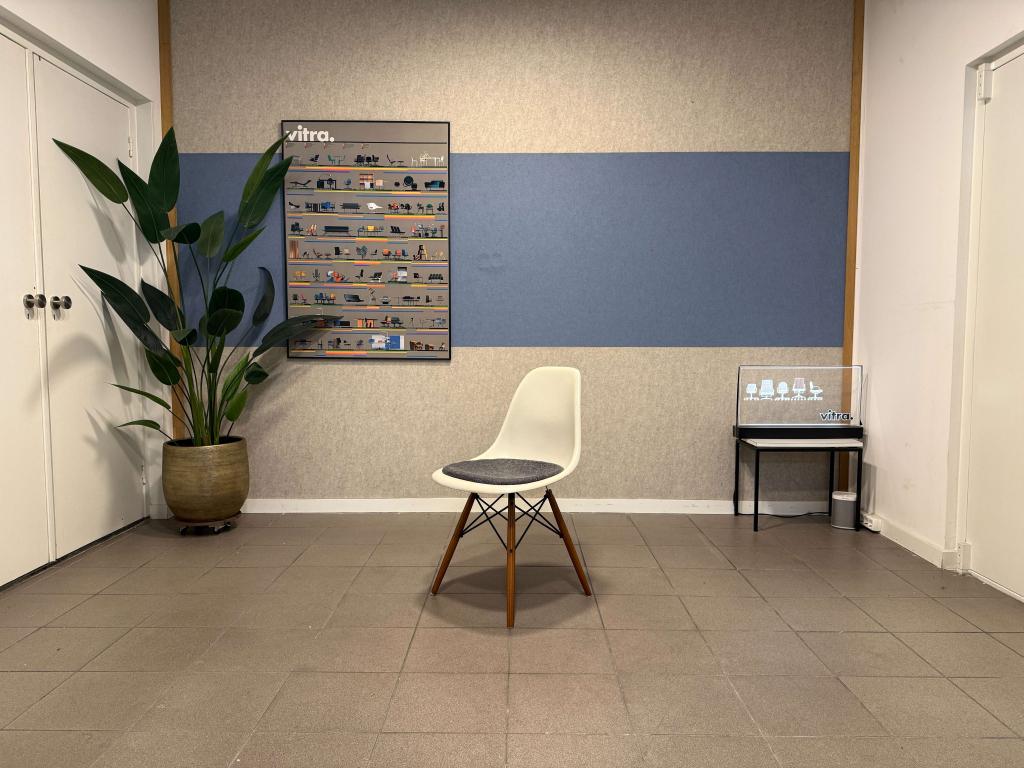 Vitra | Eames | DSW | Wit Fiberglas | Nieuwe Zithoogte | 12x, Vitra, Gebruikt, Vitra Artifort Cassina Fritz Hansen Eames Gispen Pastoe Hay