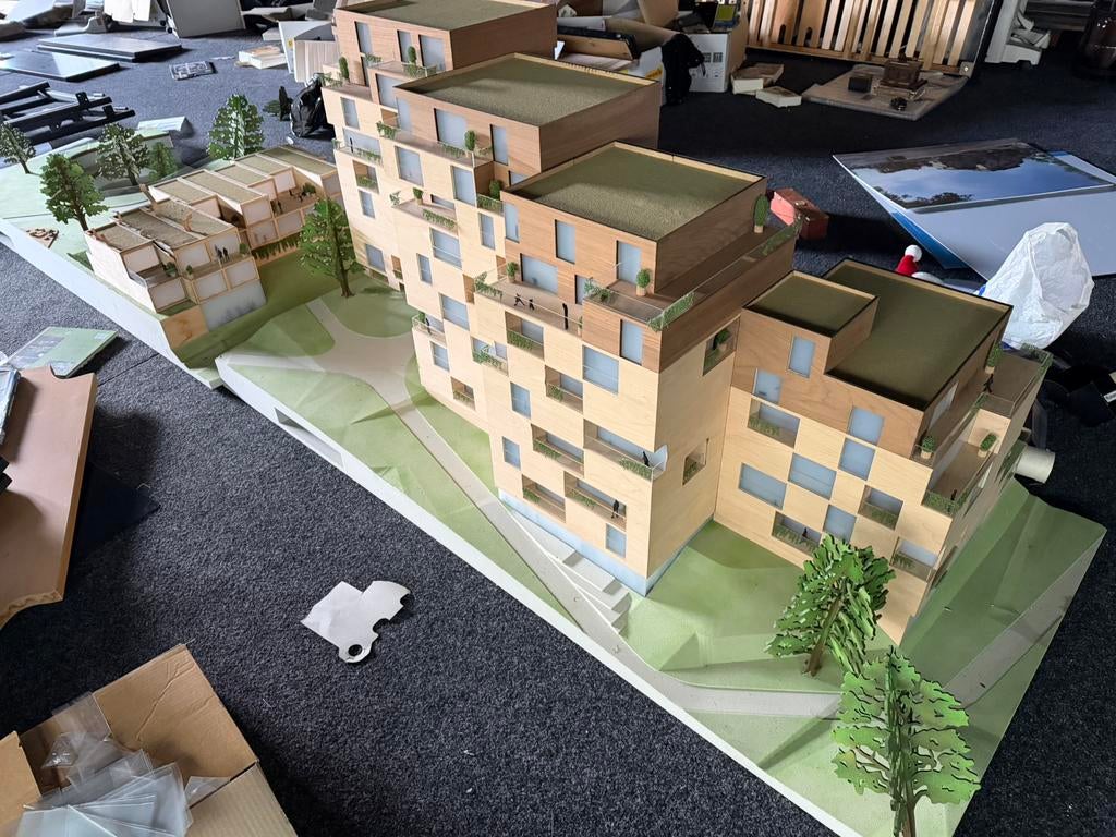 Mooie maquette, Ophalen, Zo goed als nieuw, Groter dan 1:32