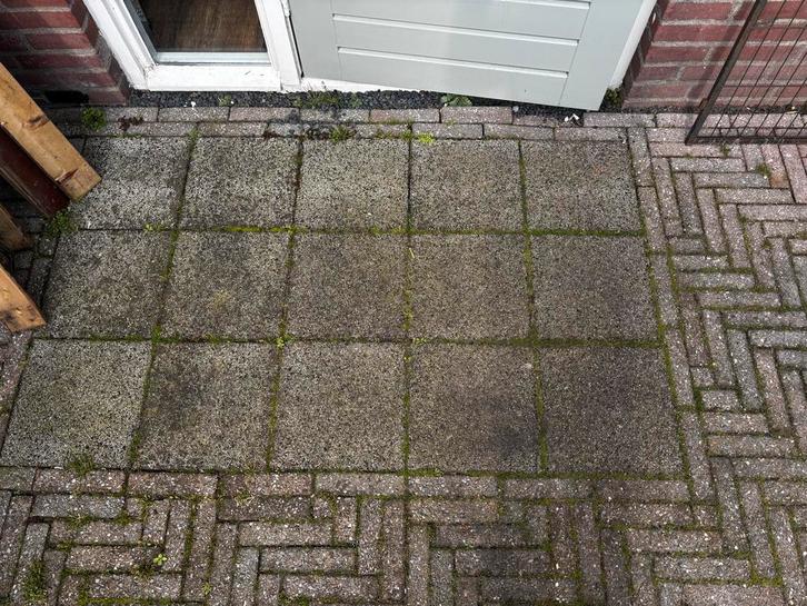 Gratis af te halen: 15 gebruikte stoeptegels, Tuin en Terras, Tegels en Klinkers, Gebruikt, Terrastegels, Beton, Minder dan 5 m²