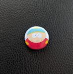 Cartman – 25 mm button – rood, blauw, geel, Verzamelen, Ophalen of Verzenden