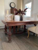 Antieke houten eettafel met sierlijke poten, Antiek en Kunst, Ophalen of Verzenden