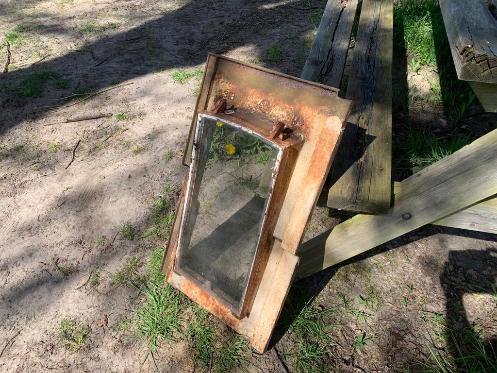 IJzeren Dakraam 70x45cm voor Mulder Dakpan met Openzetstang, Doe-het-zelf en Verbouw, Glas en Ramen, Ophalen of Verzenden, Gebruikt