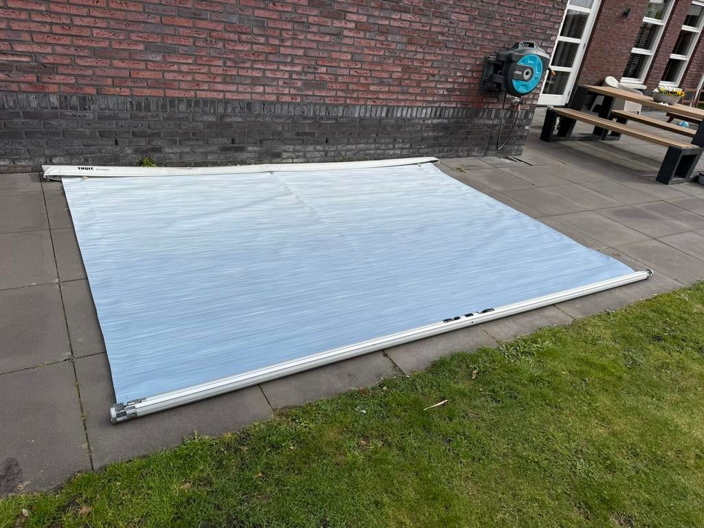 Thule Omnistor 1200 XL zakluifel 350 cm - uitval 250 cm, Ophalen, Zo goed als nieuw