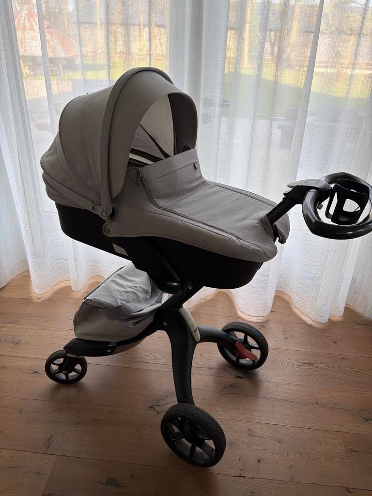Stokke Xplory kinderwagen, met reiswieg en zitje, Kinderen en Baby's, Gebruikt, Combiwagen, Verstelbare duwstang, Ophalen