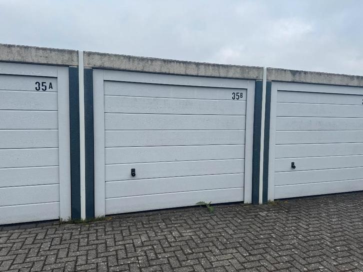 garagebox / opslag Dronten te huur, Auto diversen, Autostallingen en Garages