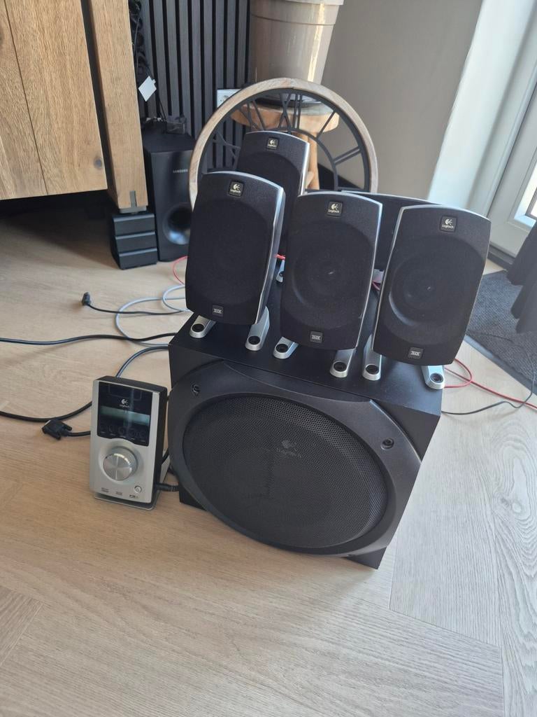 Serround speaker set LOGITECH, Ophalen, Zo goed als nieuw