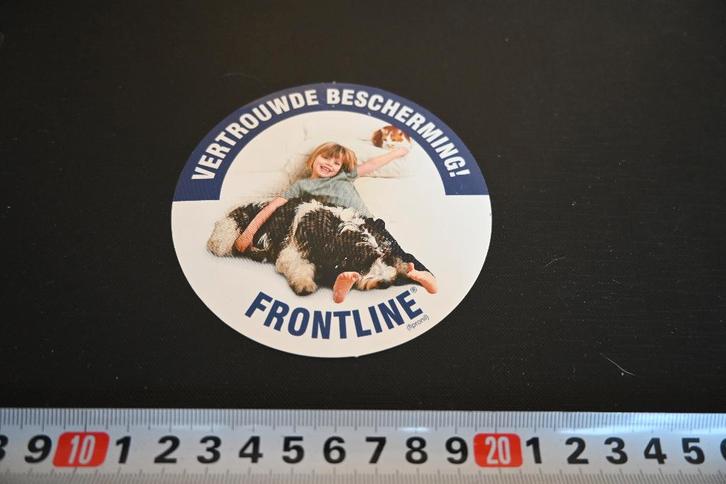 sticker Vertrouwde bescherming FRONTLINE, Hobby en Vrije tijd, Stickers en Plaatjes, Zo goed als nieuw, Sticker, Ophalen