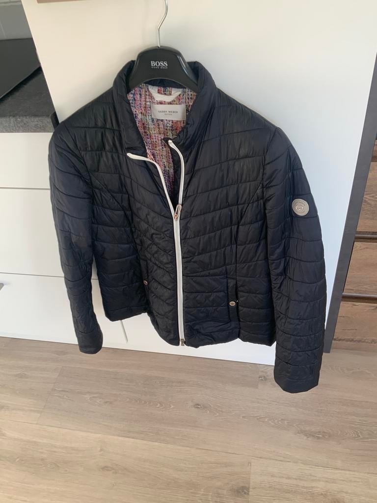 Donkerblauw jasje mt 40 van GERRIE WEBER klein prijsje, Ophalen of Verzenden, Gedragen, Maat 38/40 (M), Blauw
