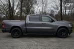 Dodge Ram 1500 5.7 V8 4x4 Crew Cab Sport Pano Leer Carplay T, Auto's, Dodge, Automaat, 2706 kg, Gebruikt, 5654 cc
