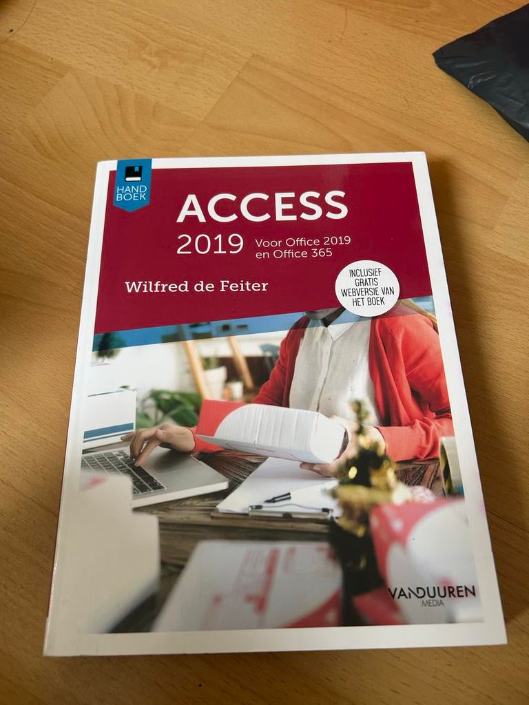 Handboek Access 2019 voor Office 2019 en Office 365, Ophalen of Verzenden, Zo goed als nieuw, Software