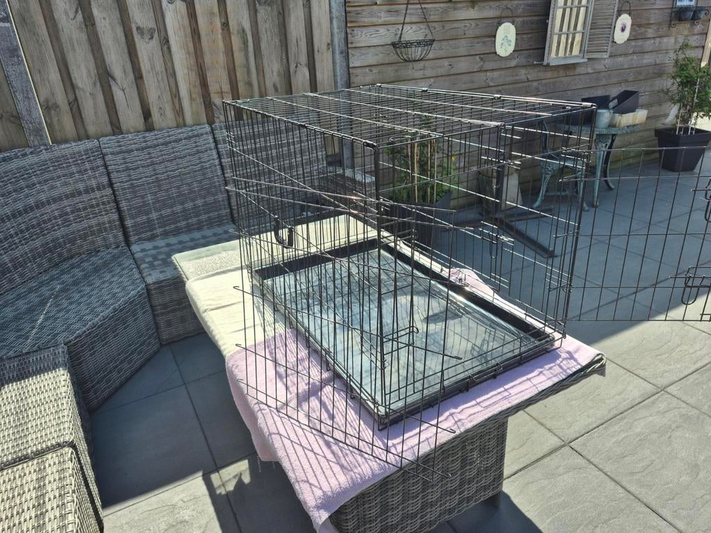 Honden bench, Ophalen, Zo goed als nieuw, 75 tot 110 cm, Minder dan 65 cm