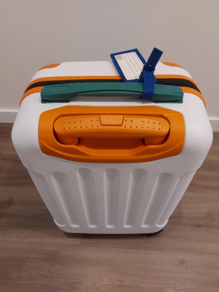 Postcodeloterij koffer, nieuw met cijferslot., 50 tot 60 cm, Hard kunststof, Nieuw, Minder dan 35 cm