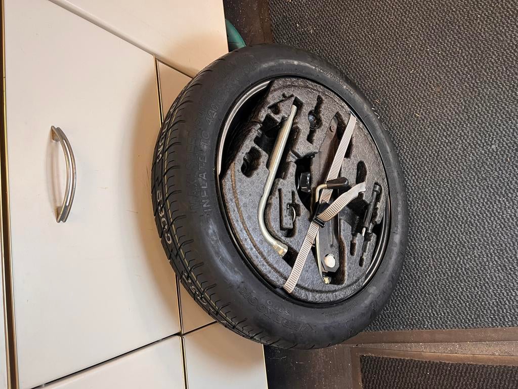 VW Golf 7  reservewiel 5 x 112 + montage plug kofferbak!, Auto-onderdelen, Ophalen of Verzenden, Nieuw, Volkswagen