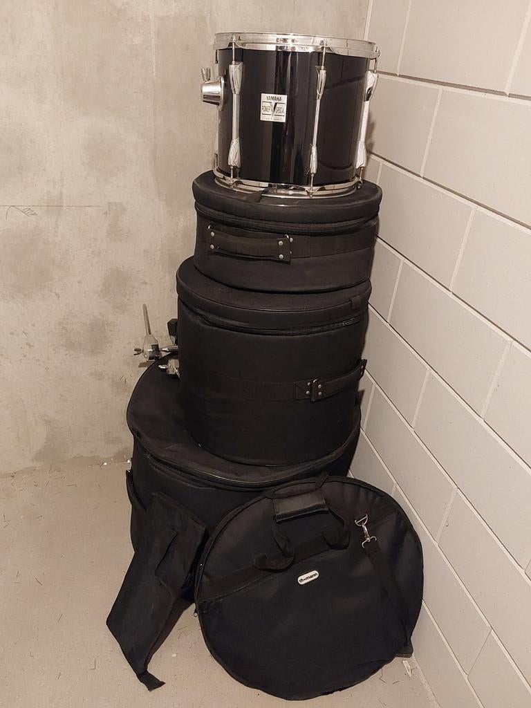 Drumstel Yamaha zwart, incl tassenset, Ophalen, Gebruikt, Yamaha