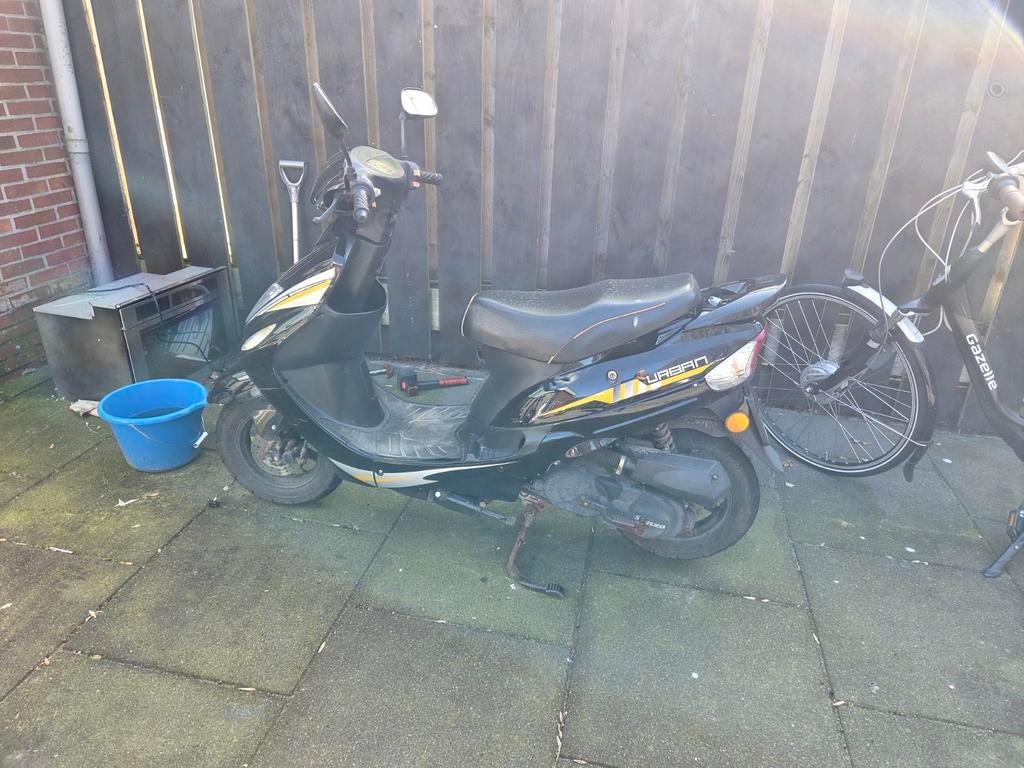 Scooter met geel kenteken - Nieuw blok nodig, Ophalen of Verzenden