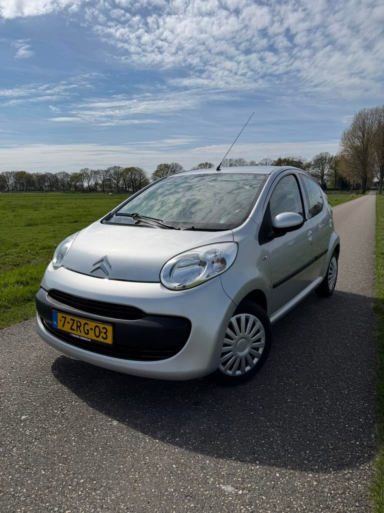 Citroën C1 2006 DEAL Nieuwe APK + 4 Nieuwe Banden Rijklaar!, Auto's, Citroën, Voorwielaandrijving, Stof, Zwart, 4 stoelen