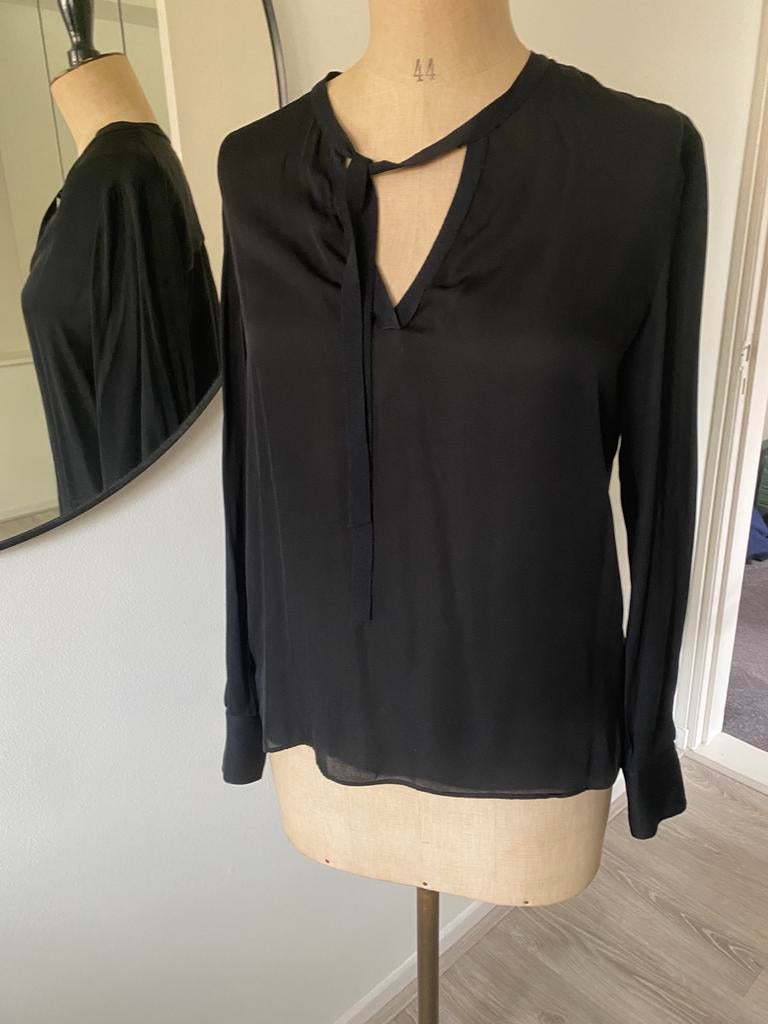 Zwarte zijden blous, Claudia Strater, Ophalen of Verzenden, Zo goed als nieuw, Maat 38/40 (M), Zwart