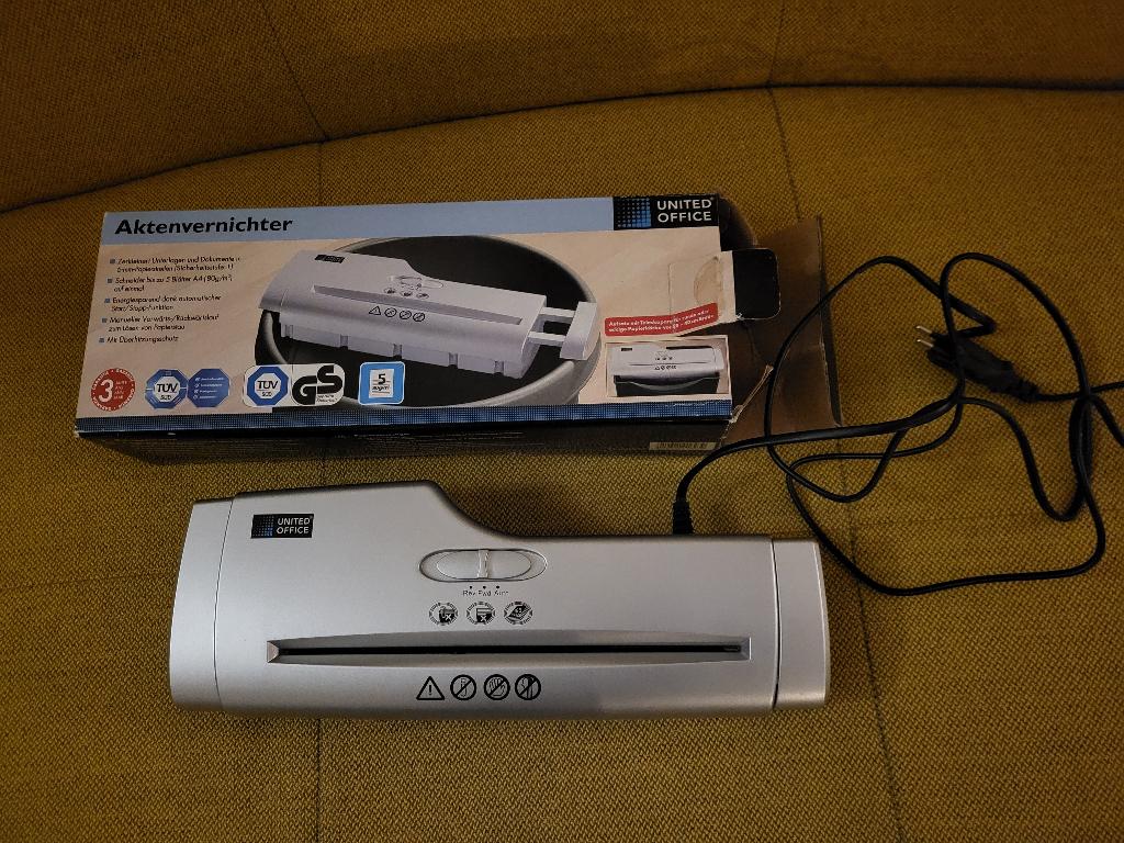 papiervernietiger/versnipperaar United Office, Ophalen of Verzenden