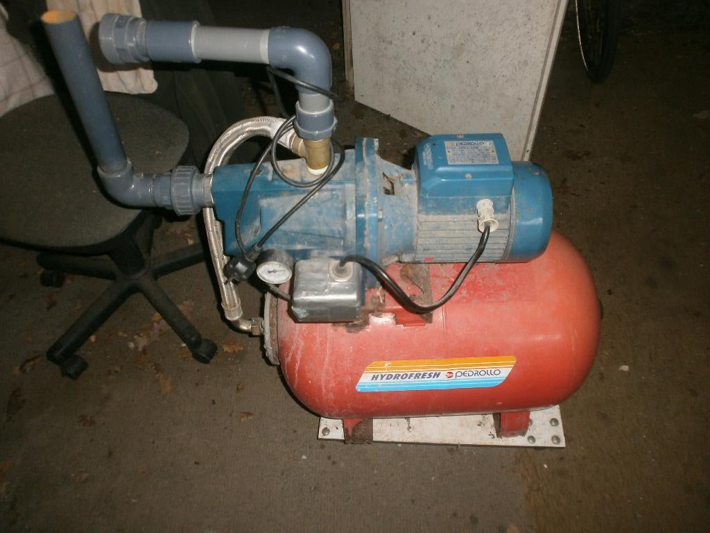 Hydrofoorpomp, Ophalen, Gebruikt, Elektrisch, Hydrofoorpomp