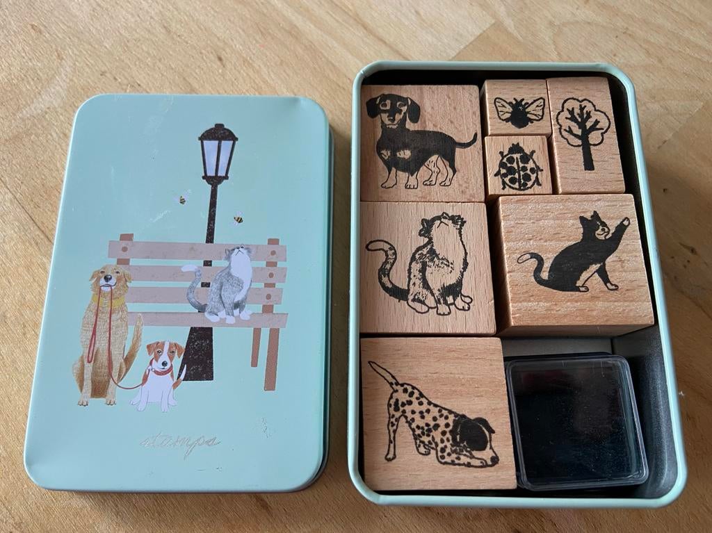 Nieuw! Leuke stempelset met dieren en inktkussen in blik, Ophalen, Nieuw, Houten stempel