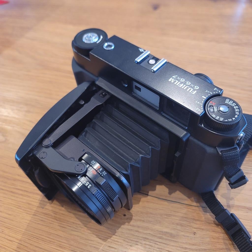 Fuji GF670 Professional Rangefinder 6x6/6x7 camera, Ophalen of Verzenden, Zo goed als nieuw, Compact, Fuji