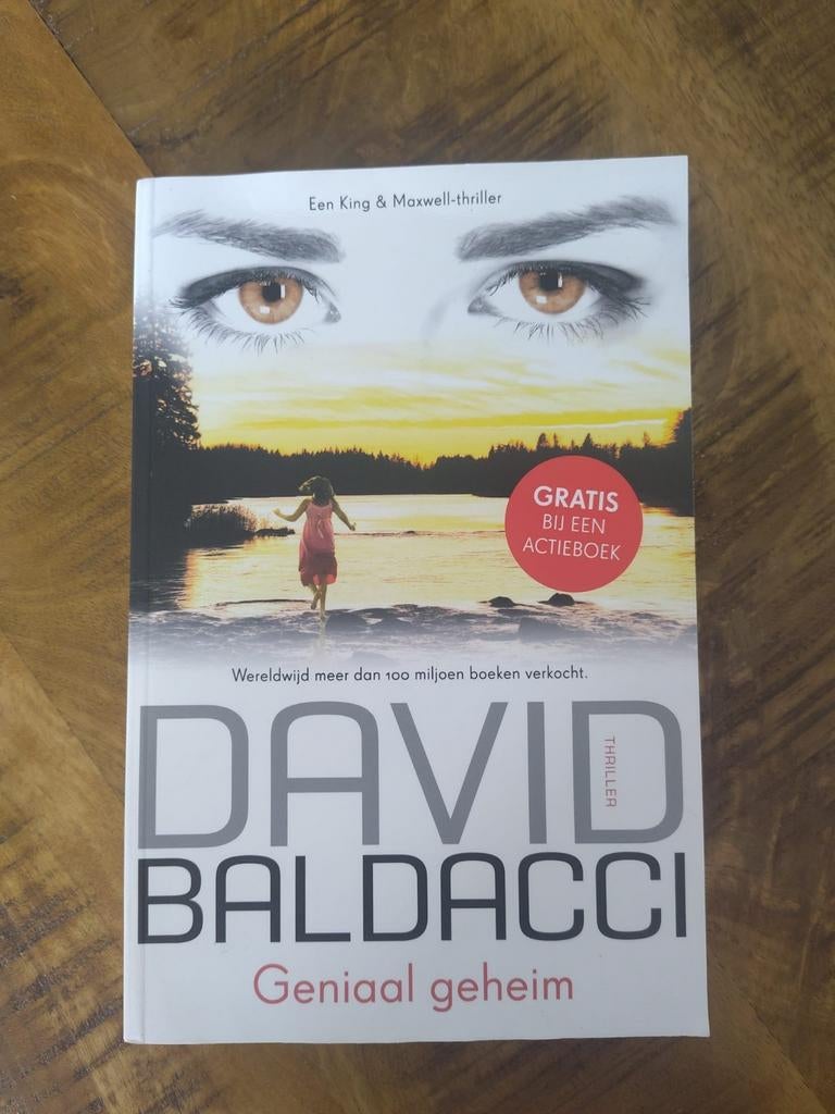 Boek David Baldacci - Geniaal geheim, Boeken, Ophalen of Verzenden, Zo goed als nieuw