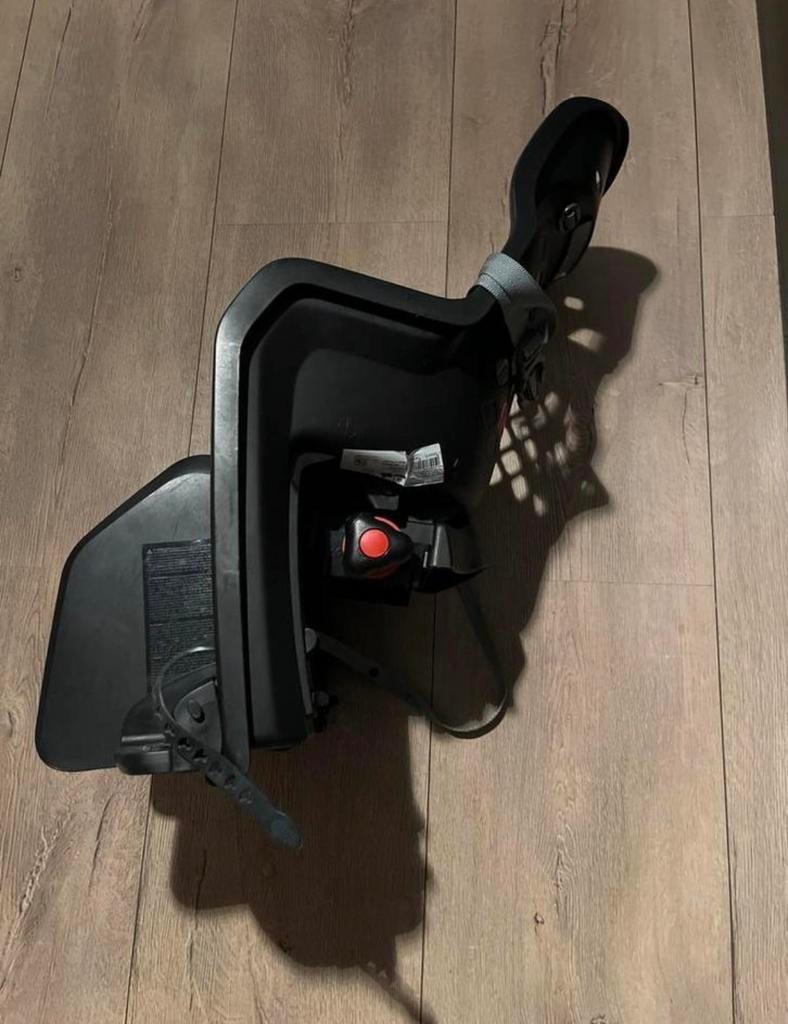Polisport Fietsstoeltje Achterzitje - Bevestiging op Pakjesd, Ophalen, Gebruikt, 9 t/m 18 kg, Achterzitje