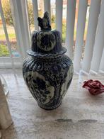 Delfts blauw Royal Sphinx vaas met deksel, Ophalen