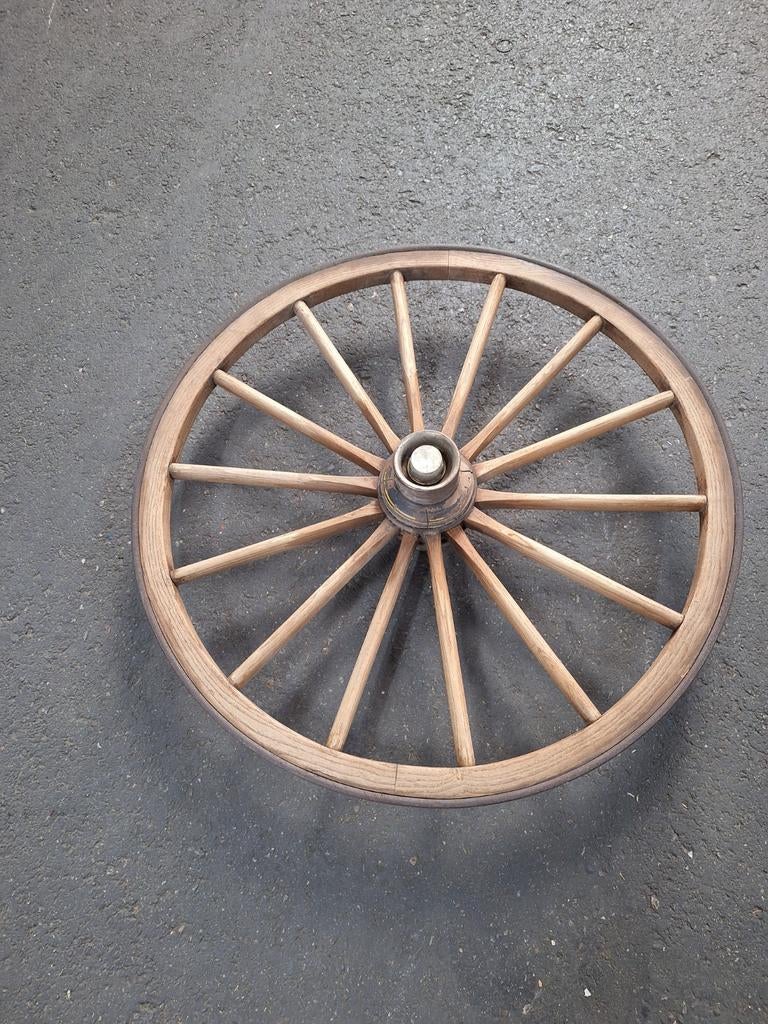 Decoratief wagenwiel, Ophalen
