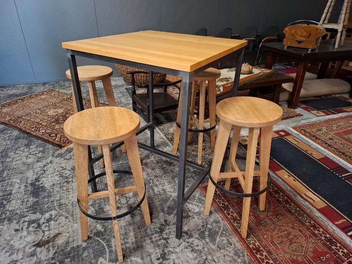 Set 4x Barkruk en Bartafel metaal met hout nieuwstaat! Kijk,, Huis en Inrichting, Barren, Zo goed als nieuw, Ophalen