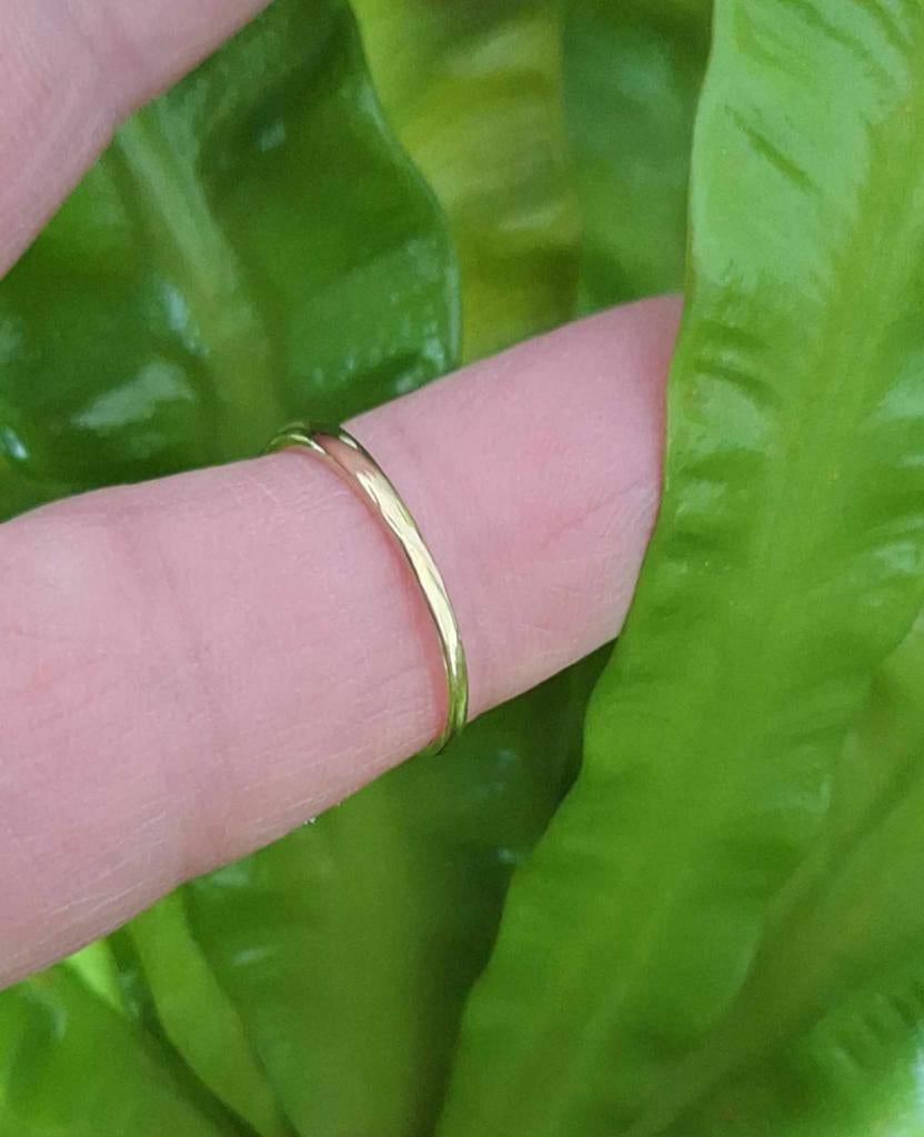 14 karaat gouden dames ring van geelgoud met 0,02 diamant💎, Gebruikt, ., Ophalen of Verzenden, Kleiner dan 17