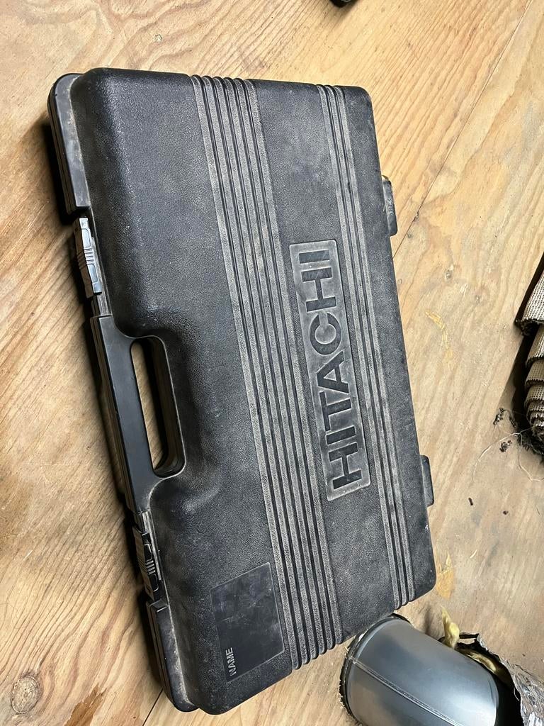 Hitachci boormachine met zaklamp, Doe-het-zelf en Verbouw, Gereedschap | Boormachines, Ophalen, Gebruikt, Boormachine